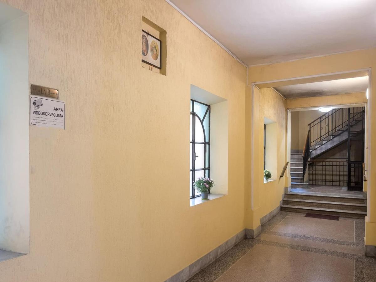 The Best Rent - Colourful Two-Bedroom Apartment Near Termini Station Rome Exterior photo