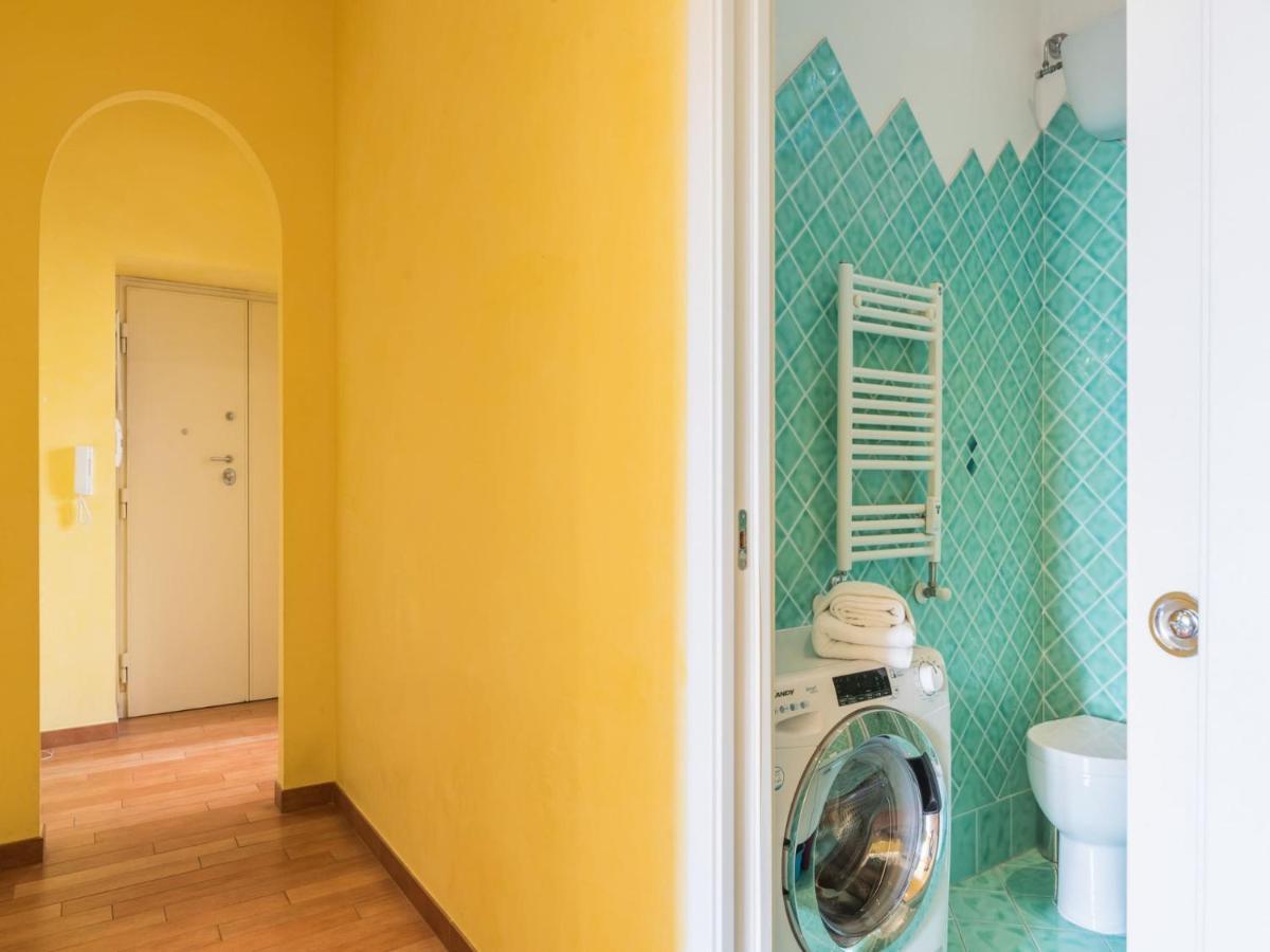 The Best Rent - Colourful Two-Bedroom Apartment Near Termini Station Rome Exterior photo